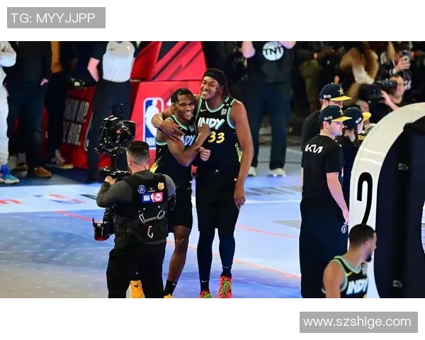 德阿隆福克斯：从潜力新星到NBA全明星的蜕变之路